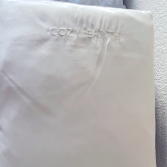 Cozy Earth Pullover Lounge wear top and Jogger - Picture 4 of 4